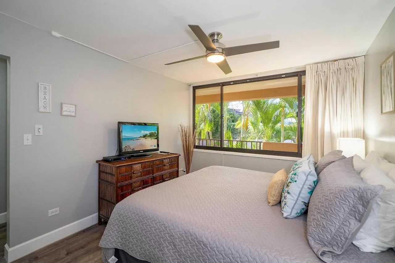 Kamaole Sands 4-213, Designer Condo, Split Ac Wailea  Holiday home Wailea (Maui)