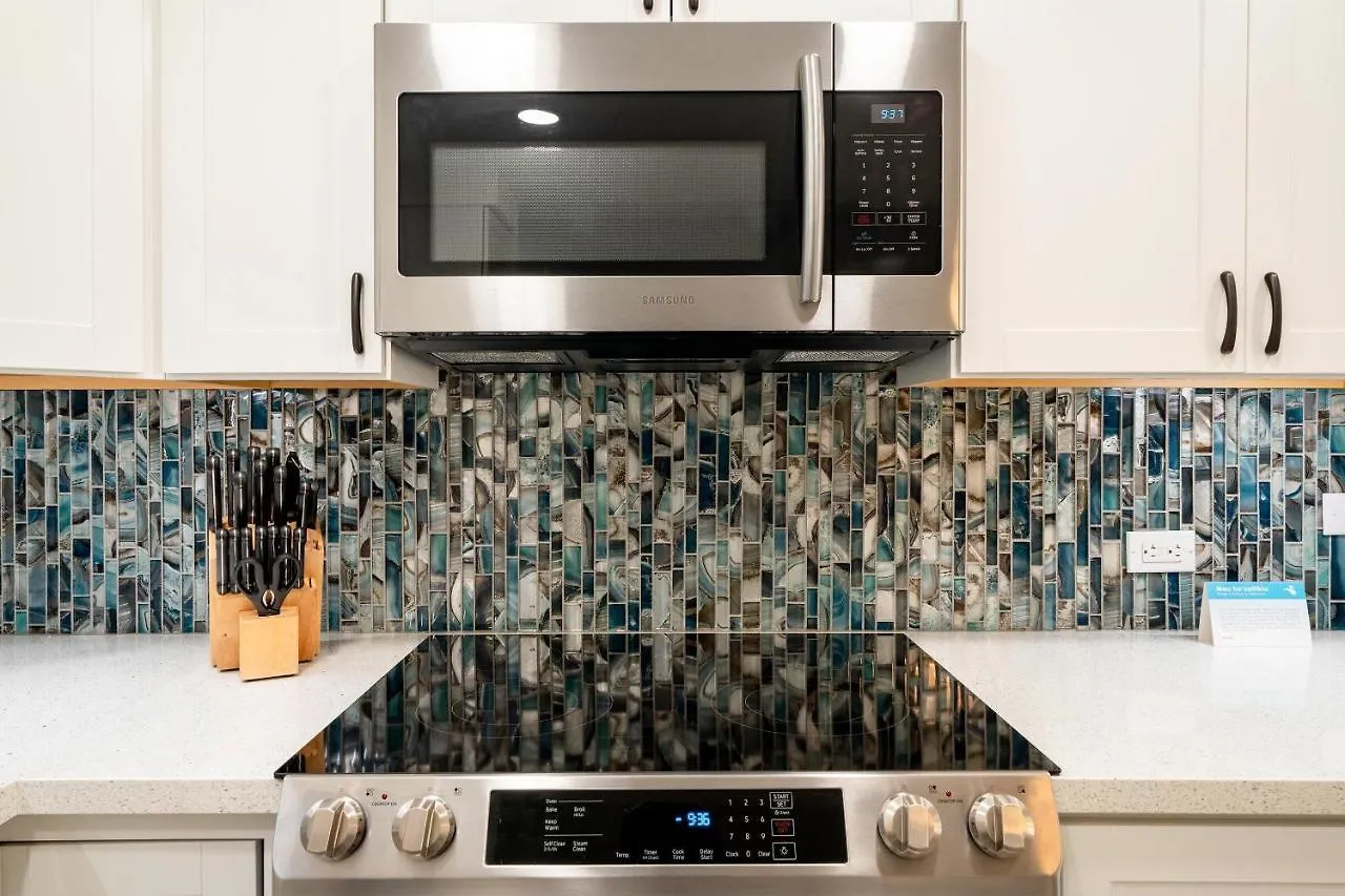 Holiday home Kamaole Sands 4-213, Designer Condo, Split Ac Wailea