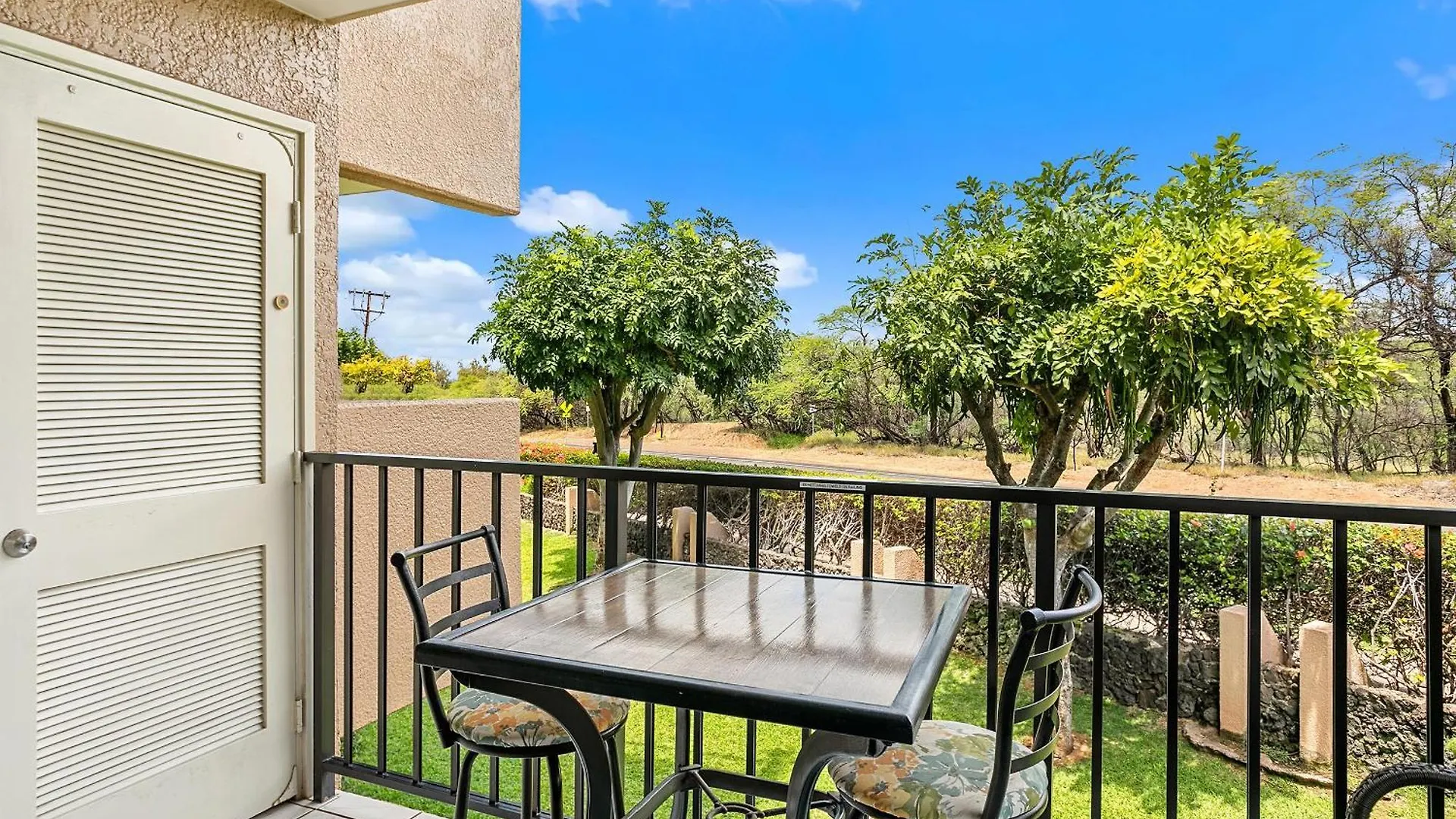 Kamaole Sands 4-213, Designer Condo, Split Ac Wailea  Holiday home Wailea (Maui)