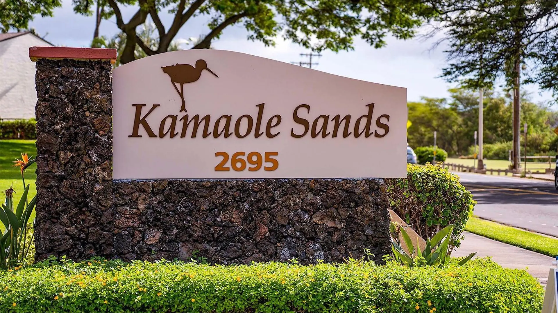 Kamaole Sands 4-213, Designer Condo, Split Ac Wailea